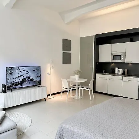 Apartment Meos 2 -zentrum-hofblick-gym-netflix Leipzig